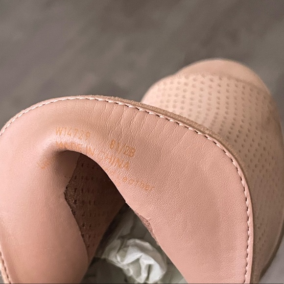 Cole Haan Women’s Grand Os Callista Open Peep Toe Ankle Bootie / Beige Blush 8.5 - Picture 3 of 10